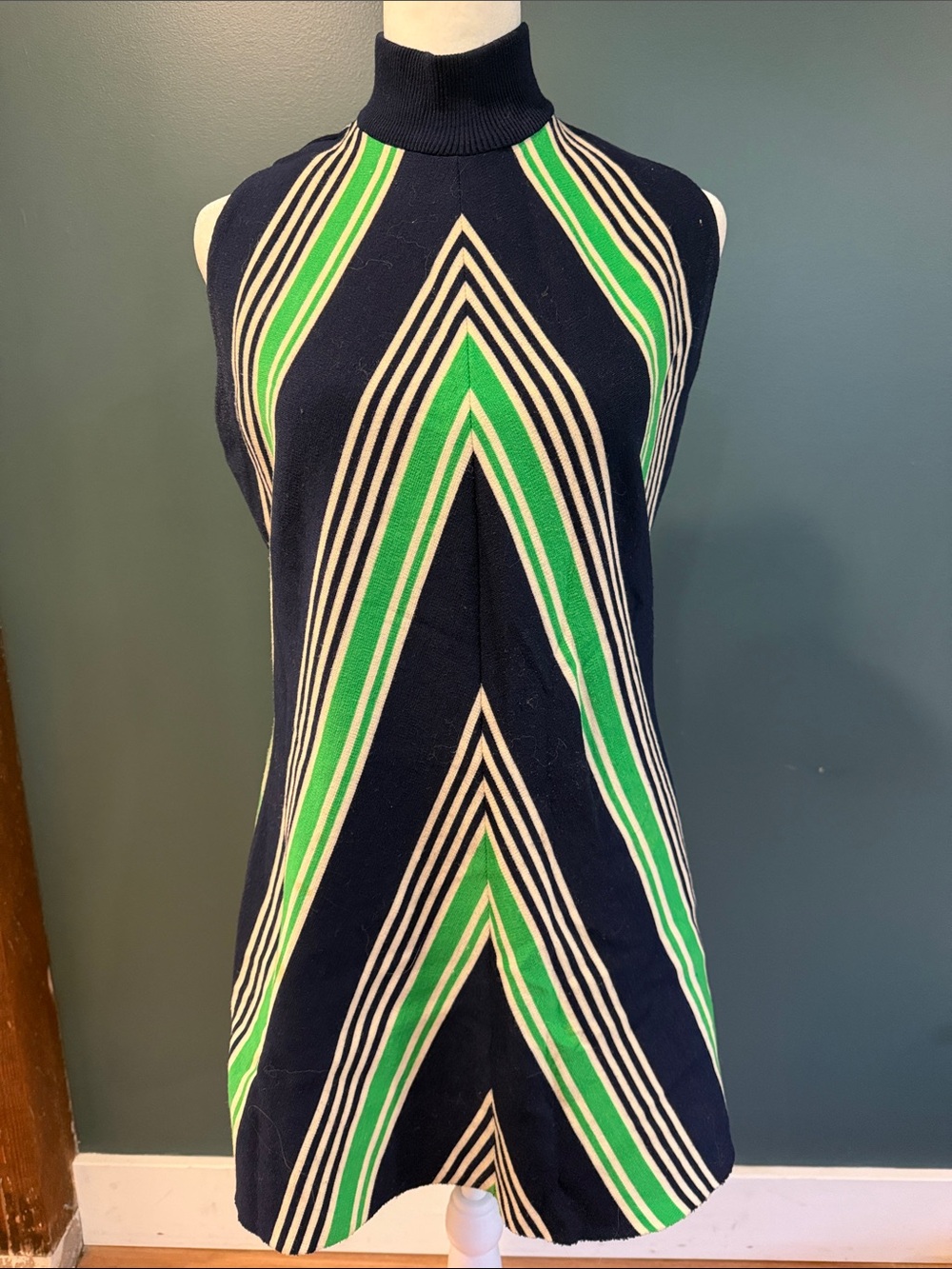 A-Line Knit Vintage Sleeveless Navy & Green Chevron Knit Dress